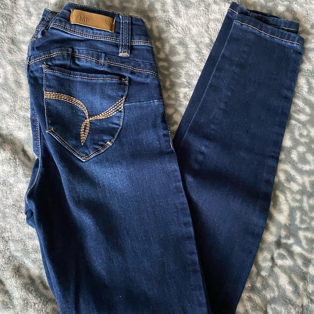 YMI wannabettabutt skinny jeans